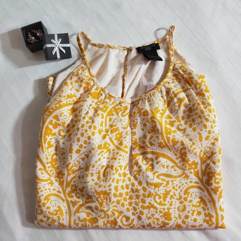 ANN TAYLOR YELLOW SLEEVELESS TOP